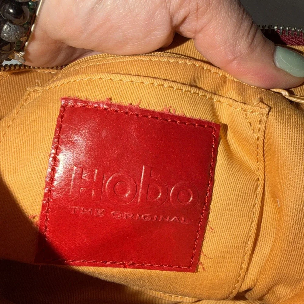 HOBO international red